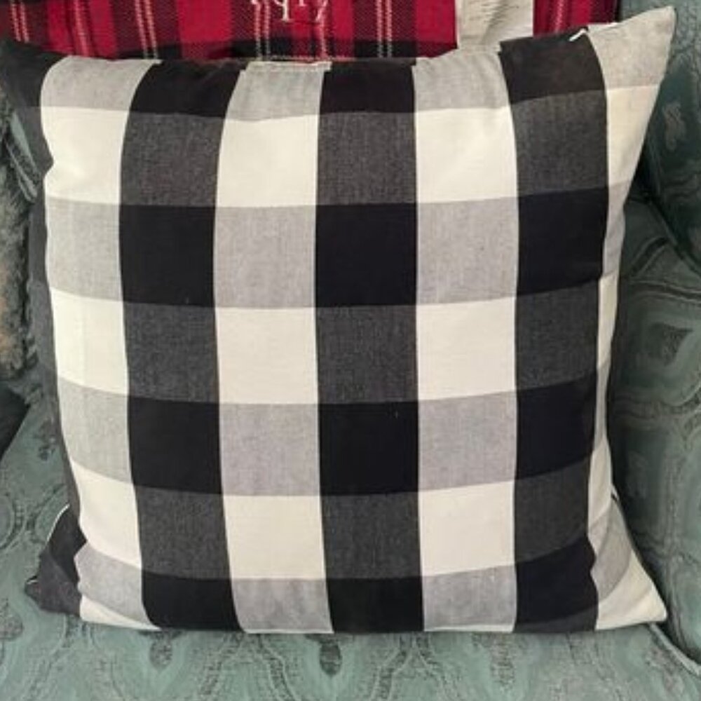 3 BLACK & WHITE BUFFALO CHECK PILLOW COVERS - NEW
